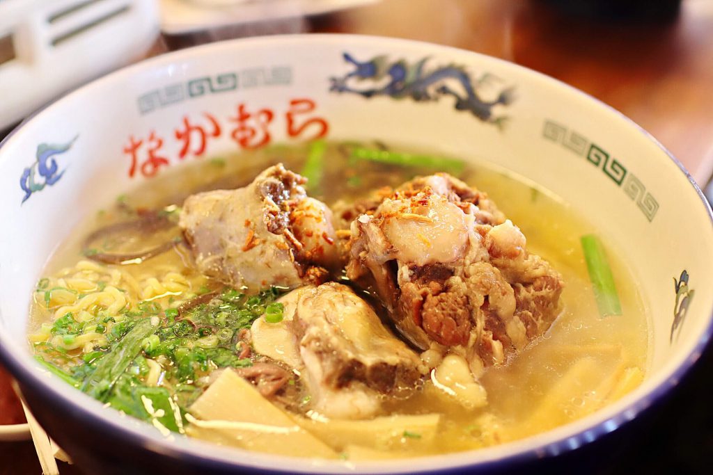 塩牛テールラーメン